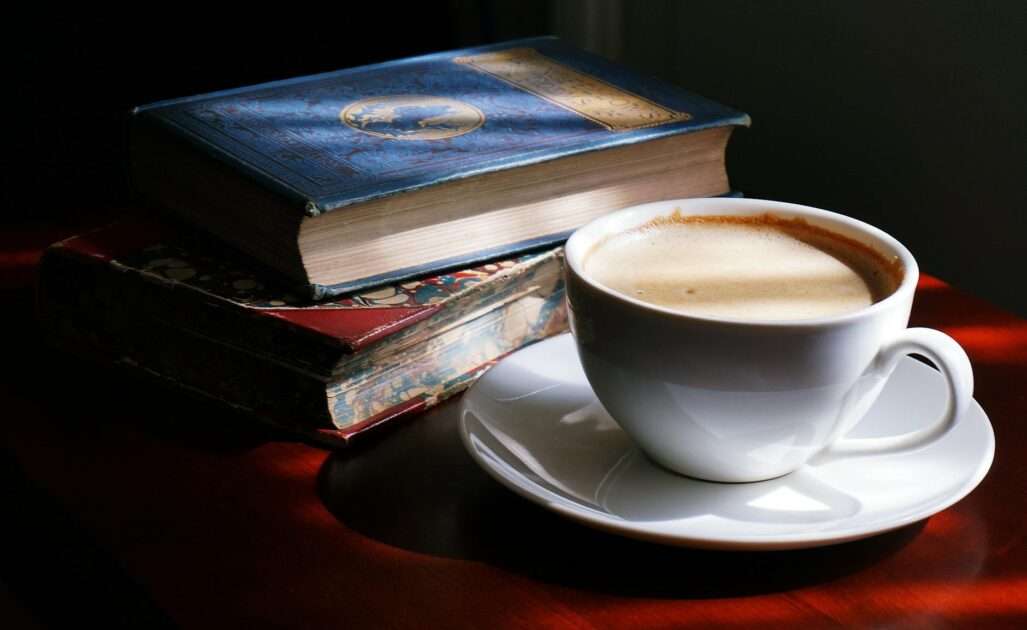 Can reading a good book save a battery?